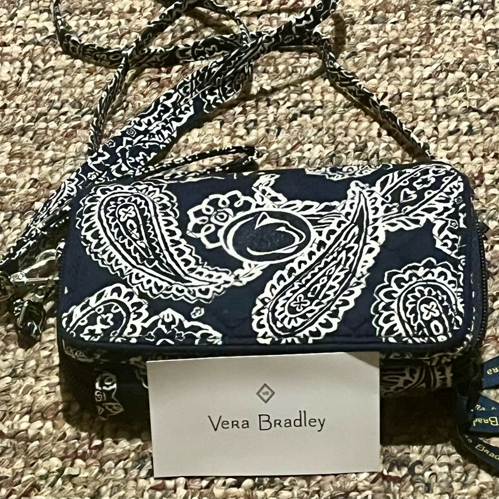 BRAND NEW Vera Bradley Penn State crossbody purse/wallet/wristlet